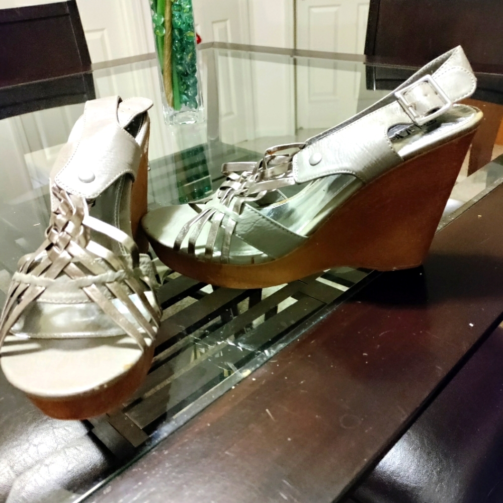 Women's Silver Wedge Sandals